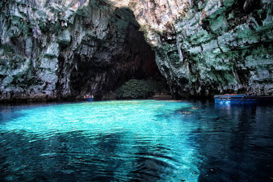 Lago Melissani